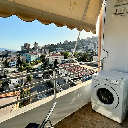 Apartament Ari Studio *